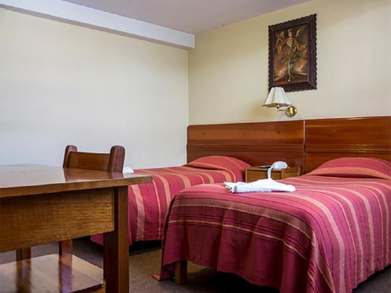 Imperial Puno Hostal ภายนอก รูปภาพ